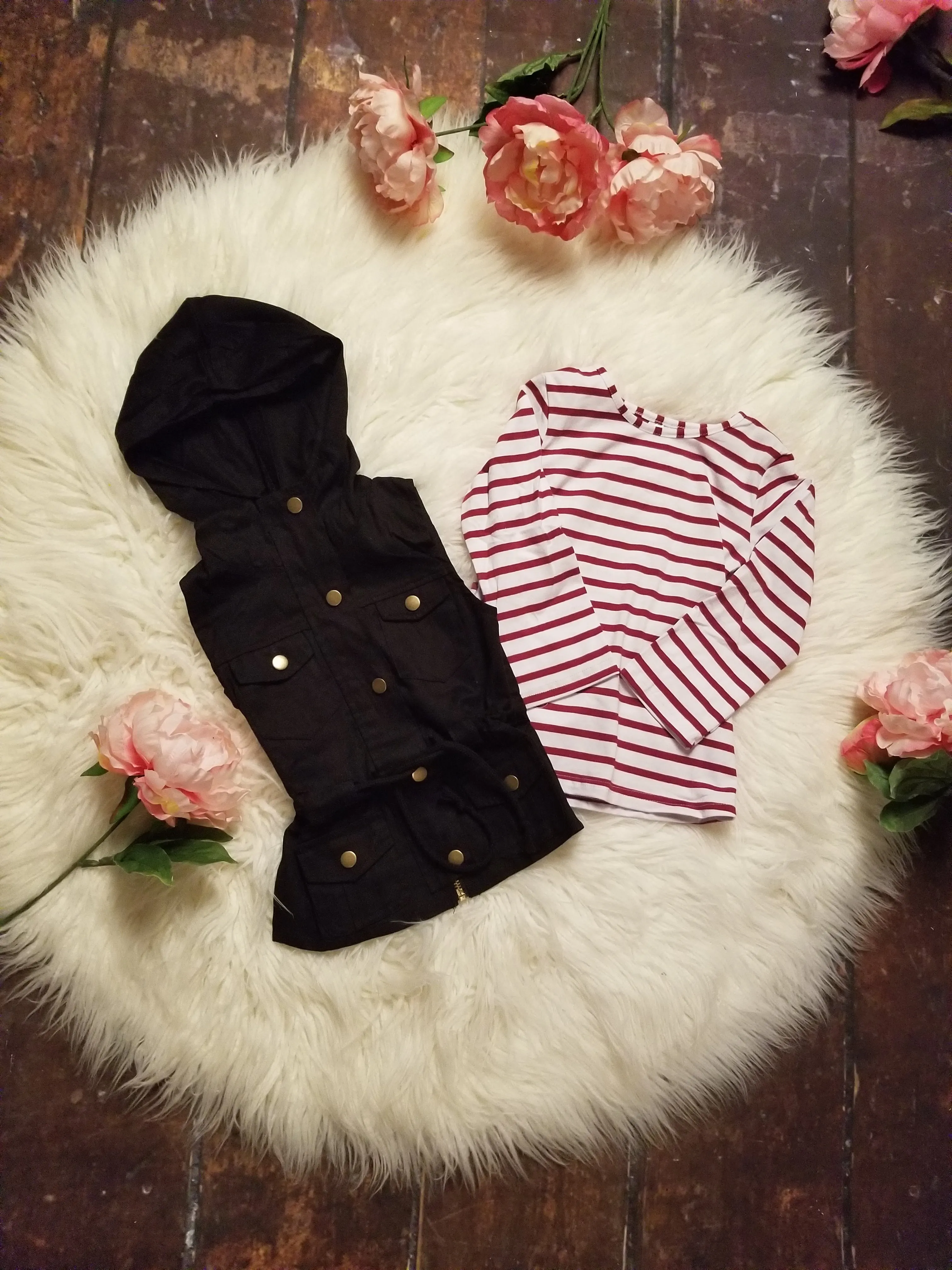 Adorable vest duo