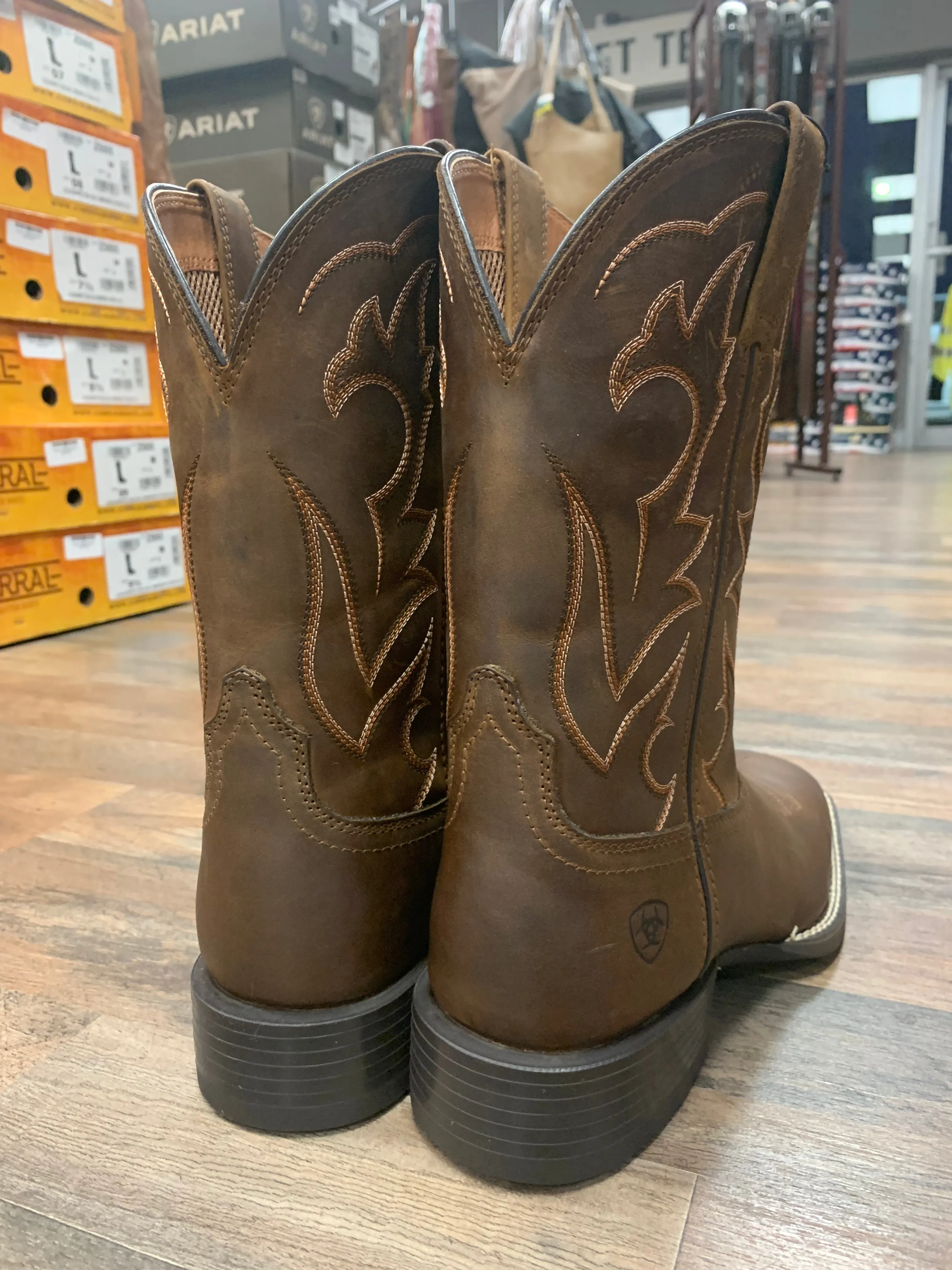 Ariat Men's Sport Outdoor Deer Skull Distressed Brown Boots