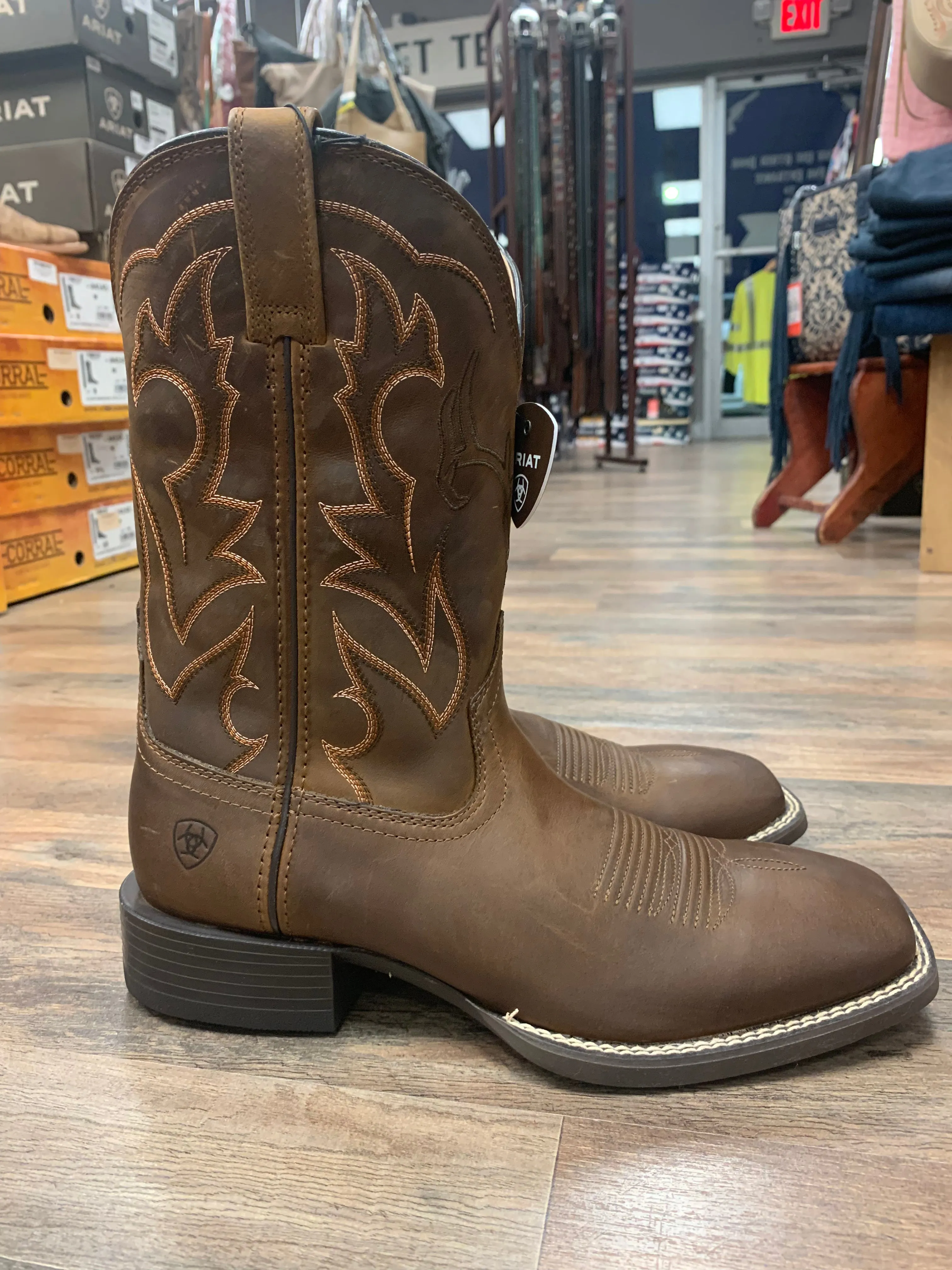 Ariat Men's Sport Outdoor Deer Skull Distressed Brown Boots