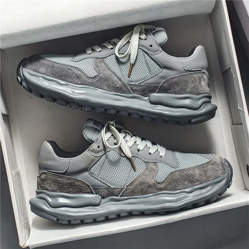 Men's Durable Cushioned Suede & Mesh Trainers